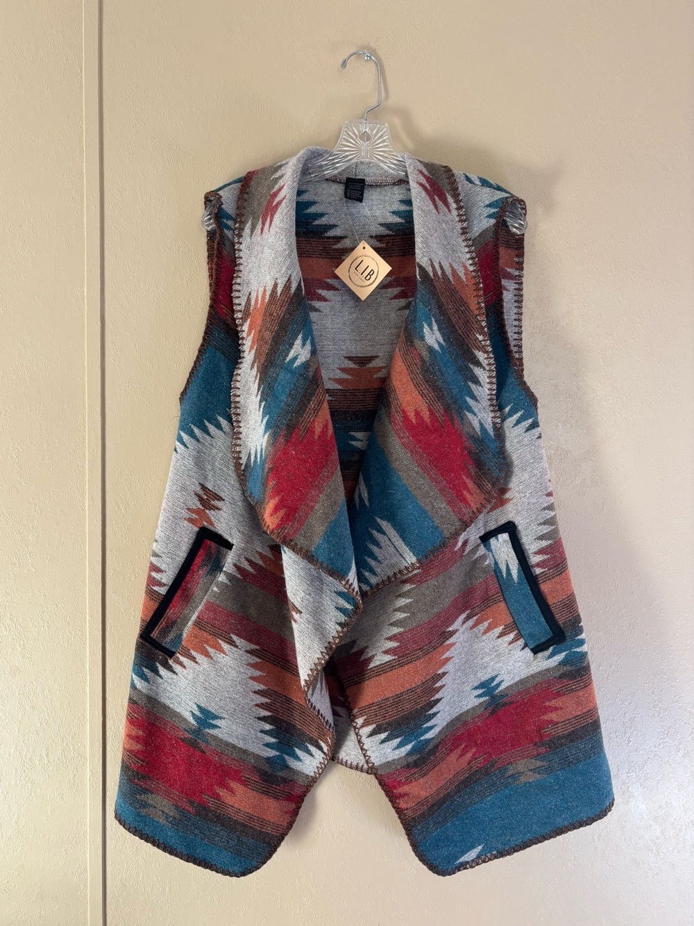 NWT L.I.B New York Aztec Poncho Vest OS